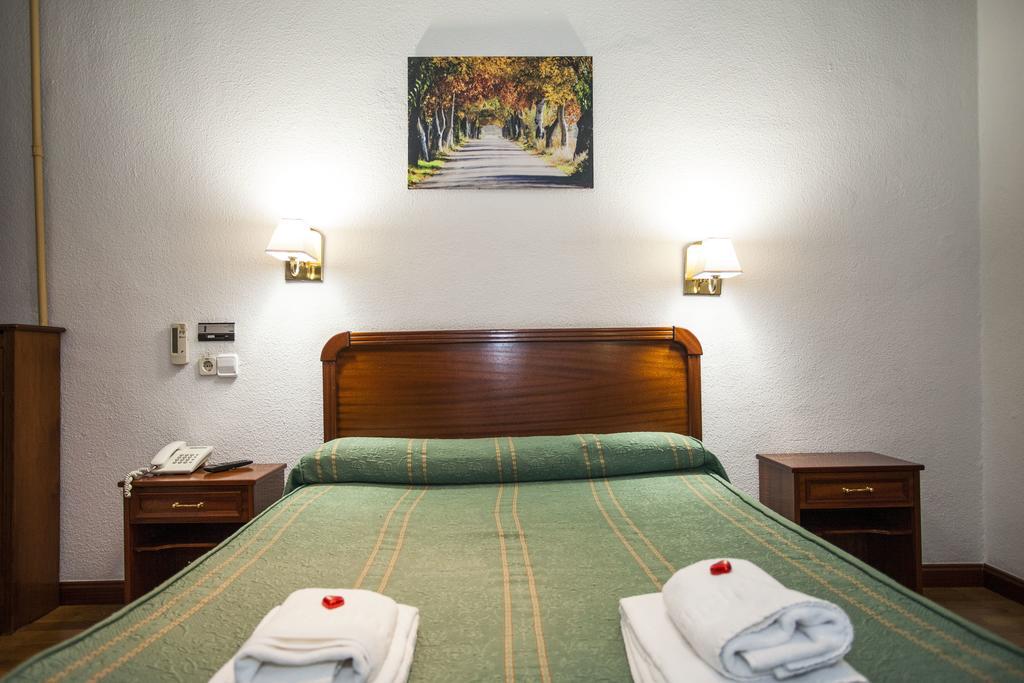 Carrera Casa de hóspedes Madri